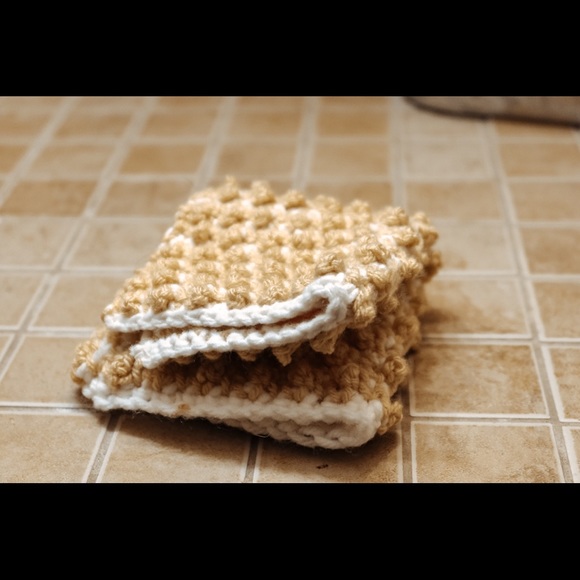 Acrylic Crocheted Dust Cloth For House cleaning - Picture 3 of 3